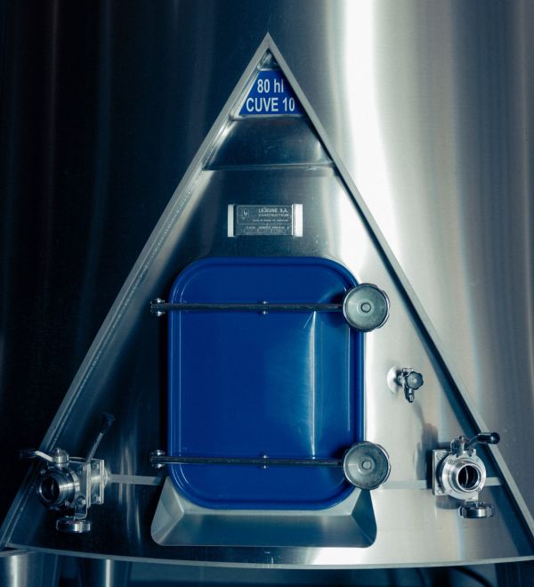 cuve-closeup-chateau-canon-2026